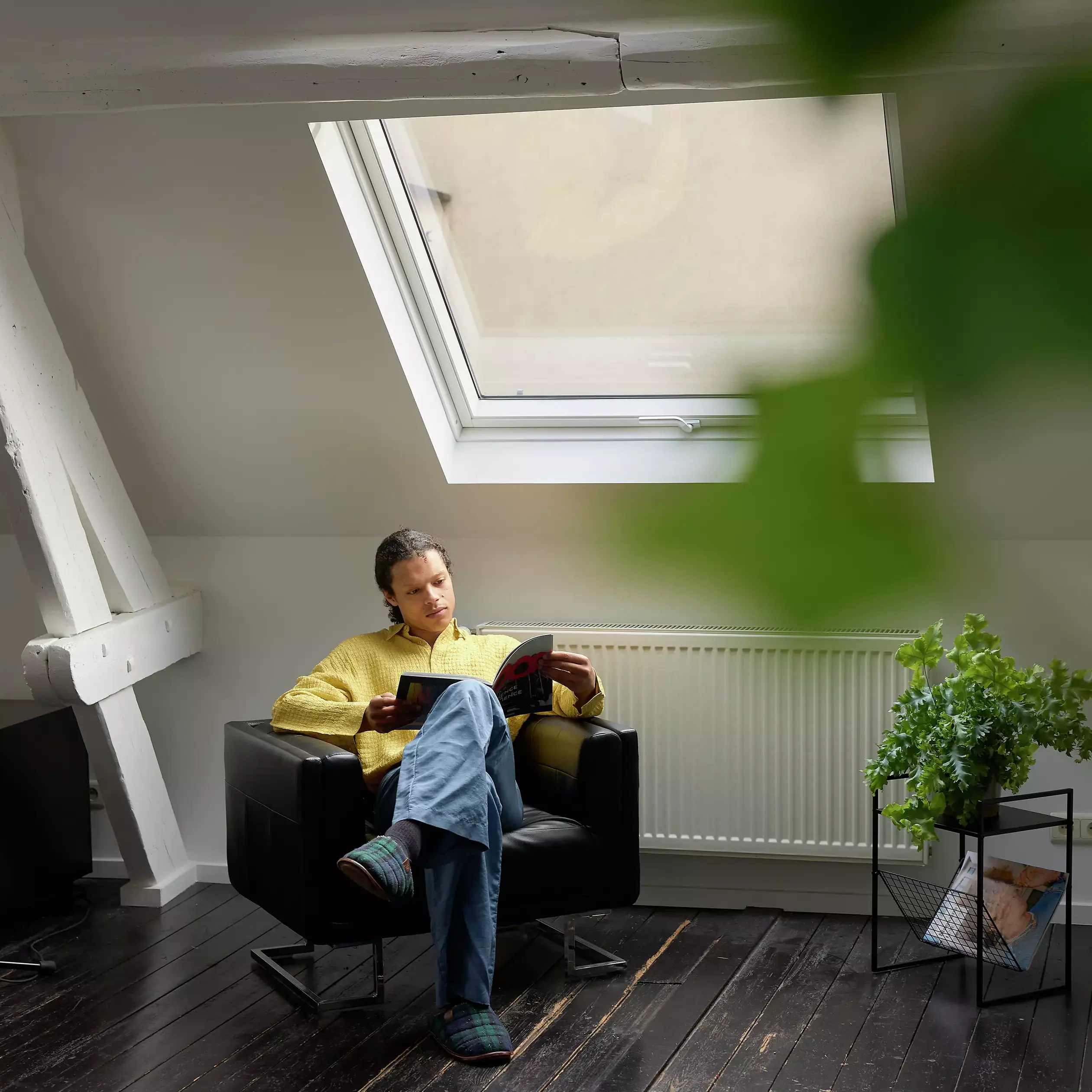 V-BE: Chris loft apartment living room in Brussels